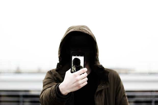 unnuetzes-wissen-selfie
