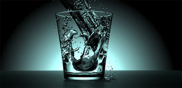 Sommergrippe-Wasser-trinken