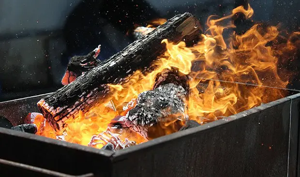 Grill-Feuer