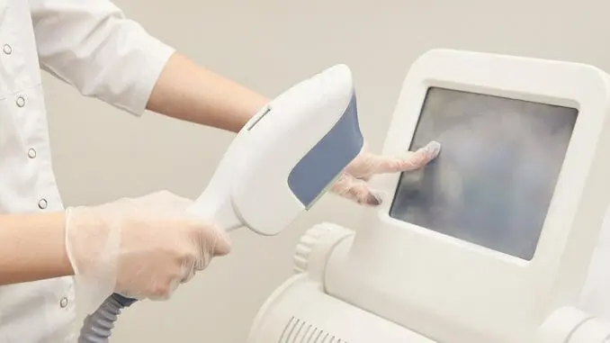Softlaser Therapie gegen Haarausfall Softlaser Therapie gegen Haarausfall