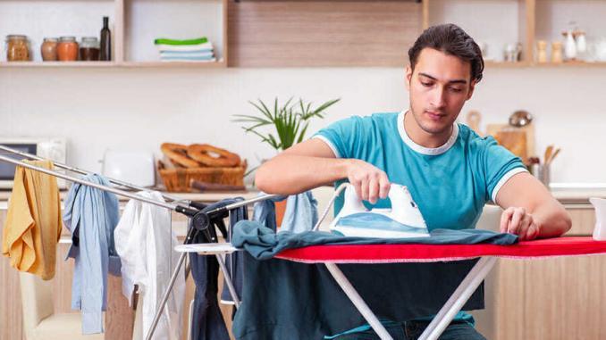 Bügelbretter und passende Bügelbrettbezüge Bügelbretter und passende Bügelbrettbezüge