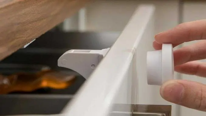 Schranktüren magnetisch sichern