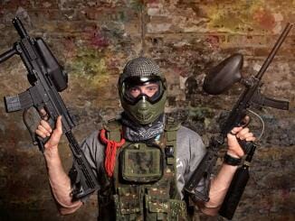 Hodenschutz beim Paintball