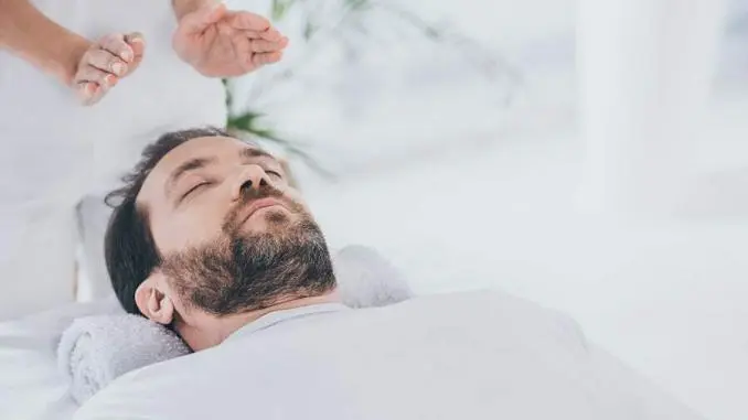 Heilungsprozess nach der Haartransplantation Heilungsprozess nach der Haartransplantation