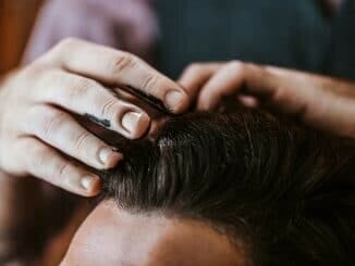 Haarausfall durch Haare färben