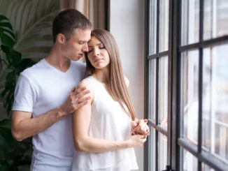 Wie reagieren Frauen, wenn Männer sich zurückziehen